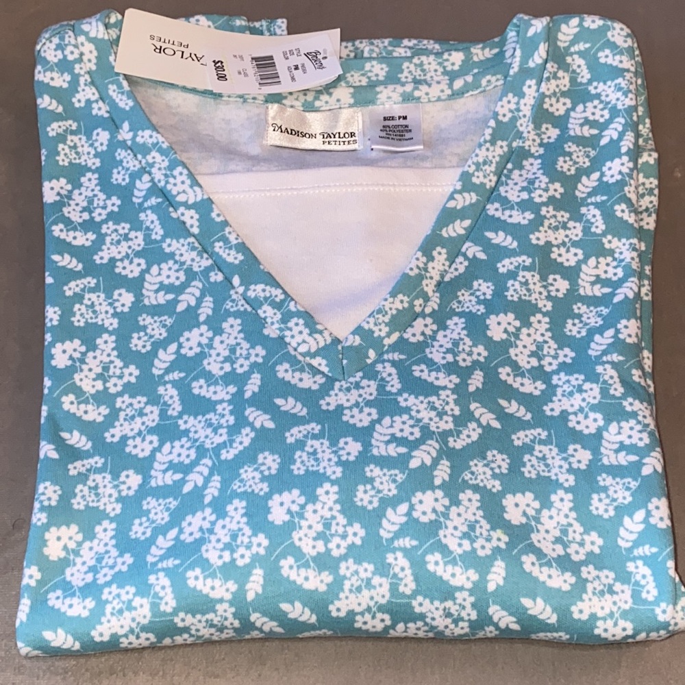 MADISON TAYLOR  top # M petites